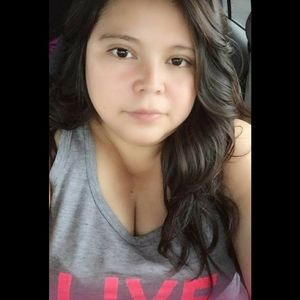 Meet your Posher, Mayra